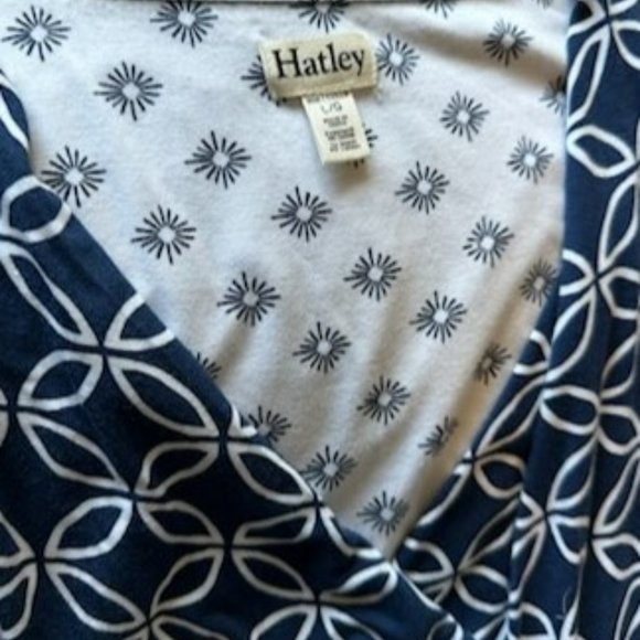 Hatley Navy and White Cross-Hatch Wrap Dress Size L - Picture 2 of 3